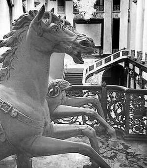 Michigan Theatre - Horses On Stair Landing From John Lauter (newer photo)